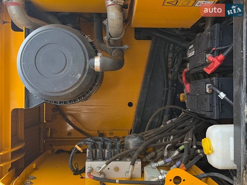 Гусеничный экскаватор JCB 220 2017 в Харькове