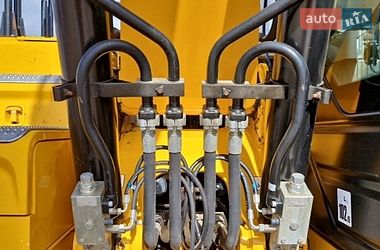 Гусеничный экскаватор JCB 220 2021 в Ровно