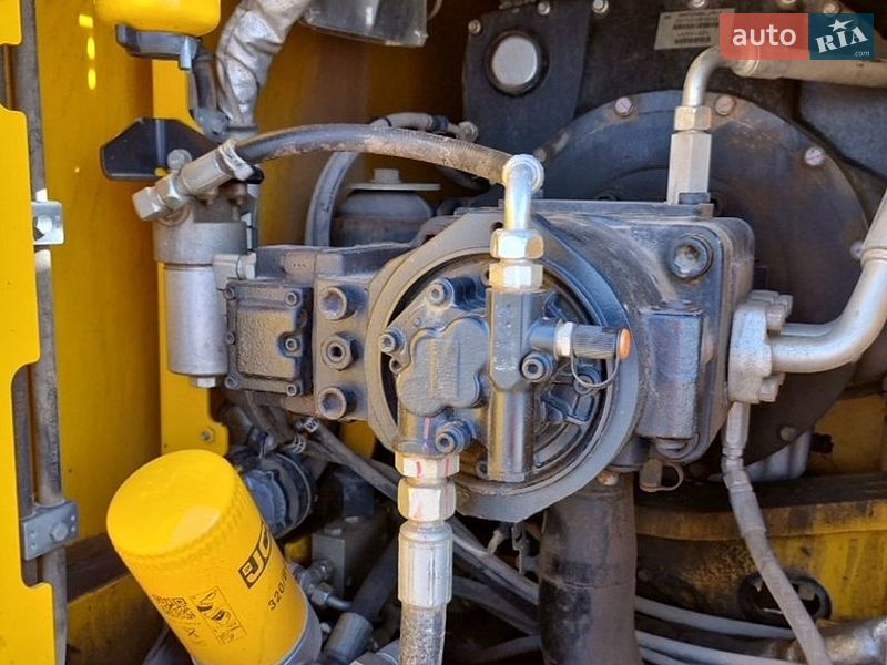 Гусеничный экскаватор JCB 220 2021 в Ровно