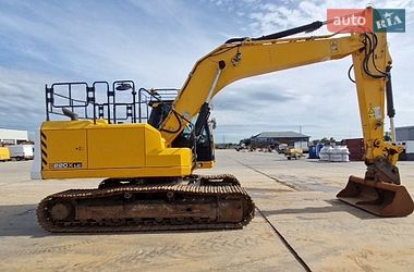 Гусеничный экскаватор JCB 220 2021 в Ровно