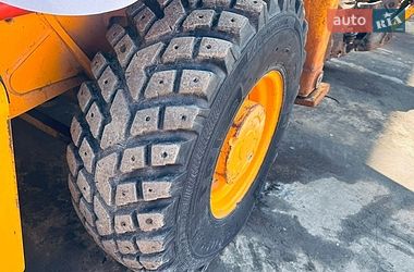 Экскаватор погрузчик JCB 2CX 2004 в Луцке