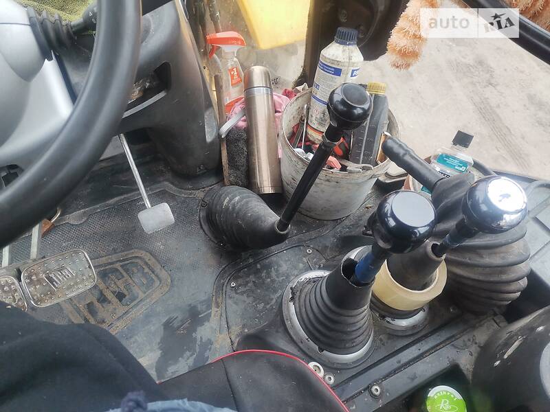 Экскаватор погрузчик JCB 3CX Super 2005 в Киеве фото 7 Экскаватор погрузчик JCB 3CX Super 2005 в Киеве