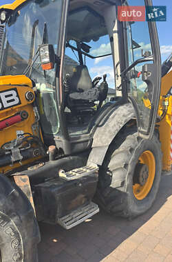 Экскаватор погрузчик JCB 3CX Super 2011 в 