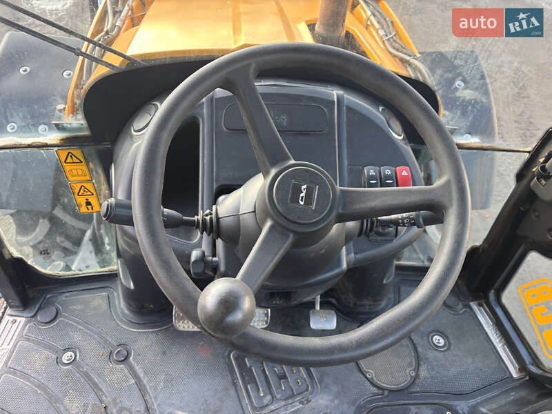 Экскаватор погрузчик JCB 3CX Super 2011 в Львове