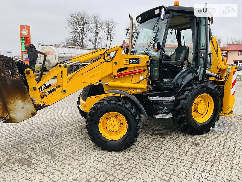 Экскаватор погрузчик JCB 3CX 2006 в Черновцах