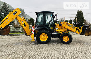 Экскаватор погрузчик JCB 3CX 2006 в Черновцах