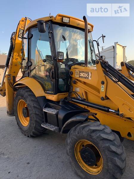 Экскаватор погрузчик JCB 3CX 2009 в 