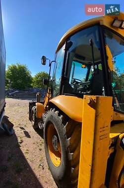 Экскаватор погрузчик JCB 3CX 2002 в 