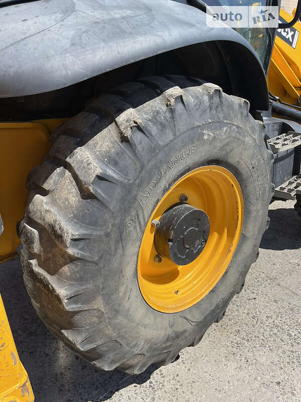 Экскаватор погрузчик JCB 3CX 2009 в Одессе