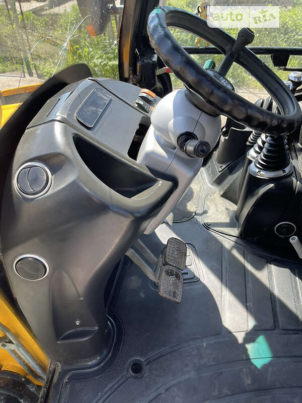 Экскаватор погрузчик JCB 3CX 2009 в Одессе