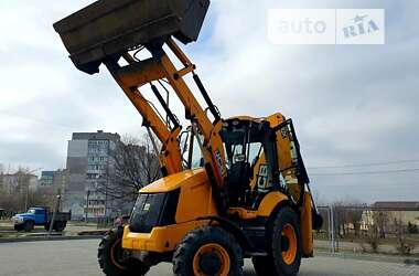 Екскаватор навантажувач JCB 3CX 2011 в Миколаєві