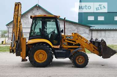 Екскаватор навантажувач JCB 3CX 2004 в Кам'янець-Подільському