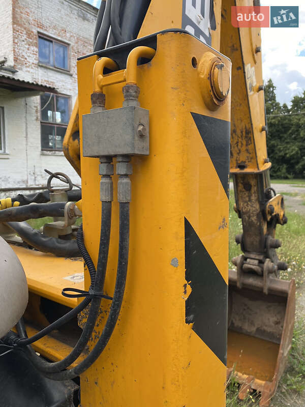 Екскаватор навантажувач JCB 3CX 2013 в Харкові
