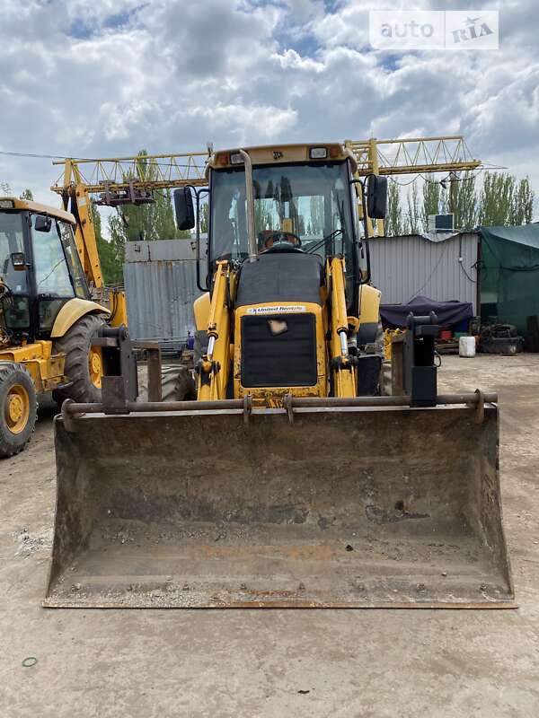 Экскаватор погрузчик JCB 3CX 2003 в Умани