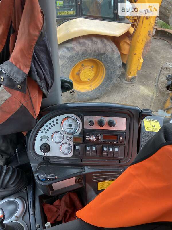 Экскаватор погрузчик JCB 3CX 2003 в Умани