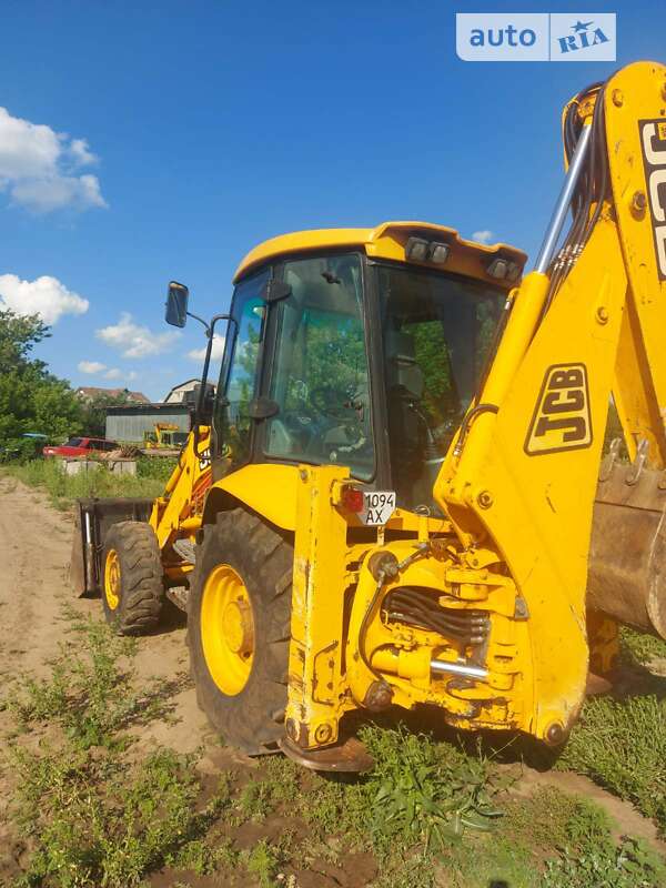 Інша спецтехніка JCB 3CX 2004 в Харкові