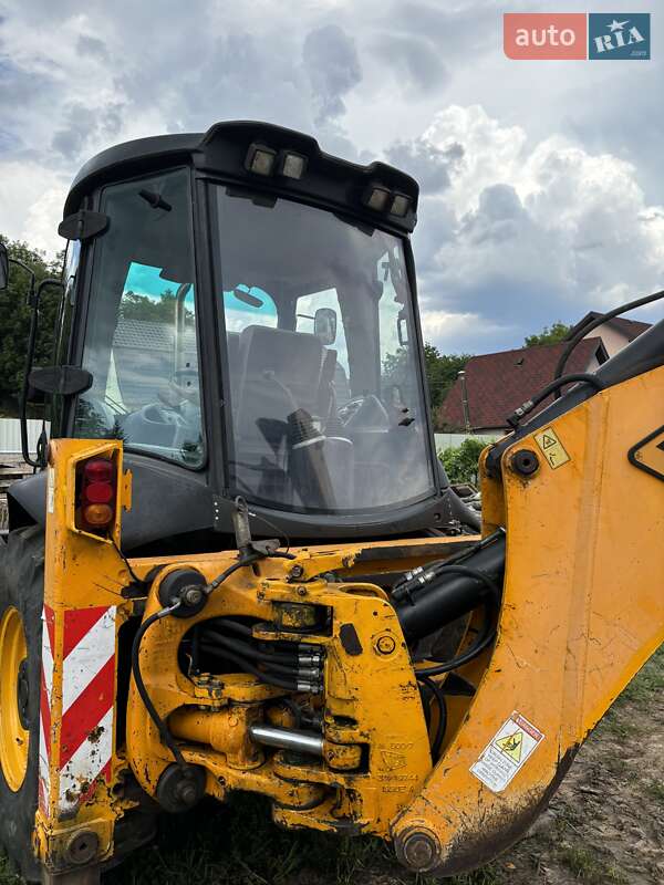 Екскаватор навантажувач JCB 3CX 2008 в Києві