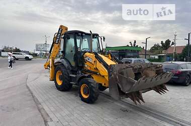 Екскаватор навантажувач JCB 3CX 2011 в Ужгороді