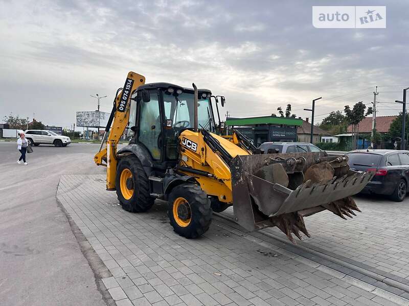 Экскаватор погрузчик JCB 3CX 2011 в Ужгороде