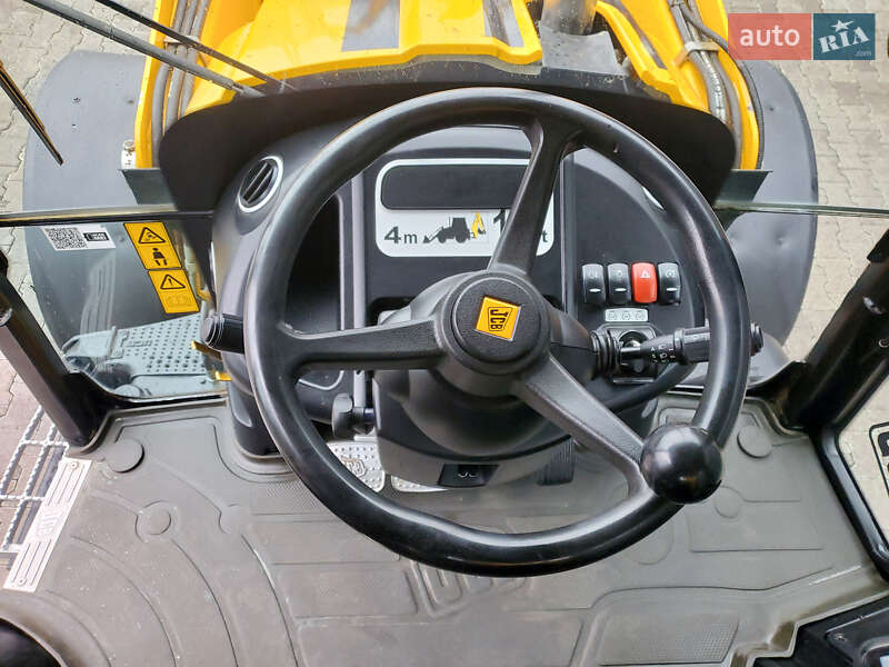 Экскаватор погрузчик JCB 3CX 2018 в Ровно