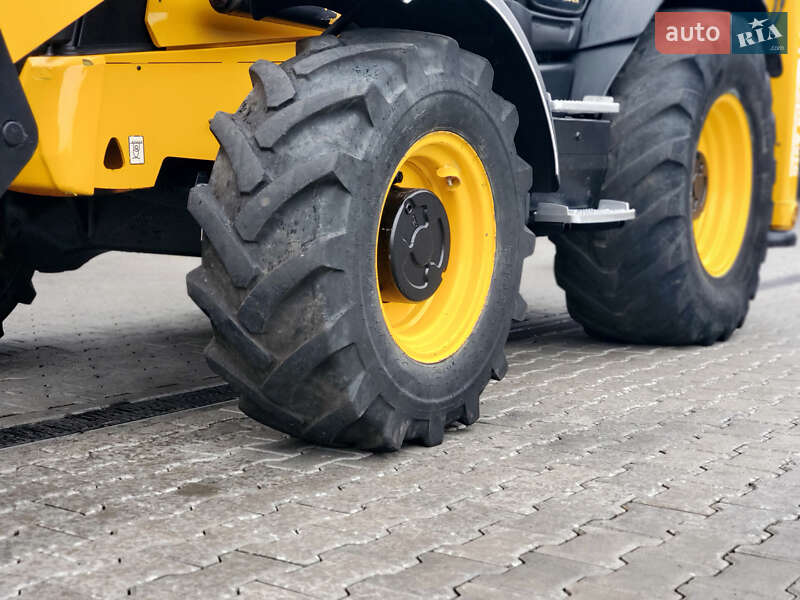 Экскаватор погрузчик JCB 3CX 2018 в Ровно