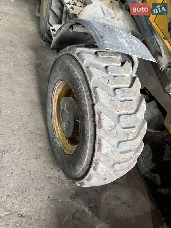 Экскаватор погрузчик JCB 3CX 2011 в Кривом Роге