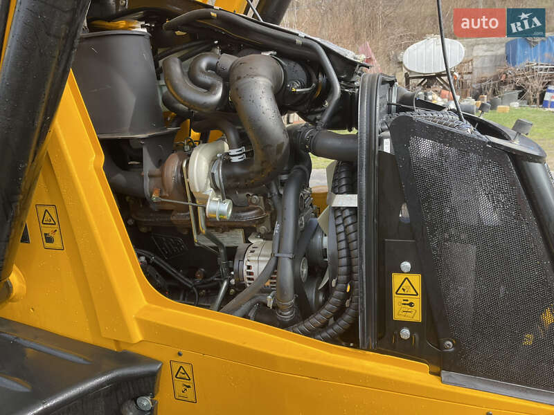 Экскаватор погрузчик JCB 3CX 2021 в Днепре