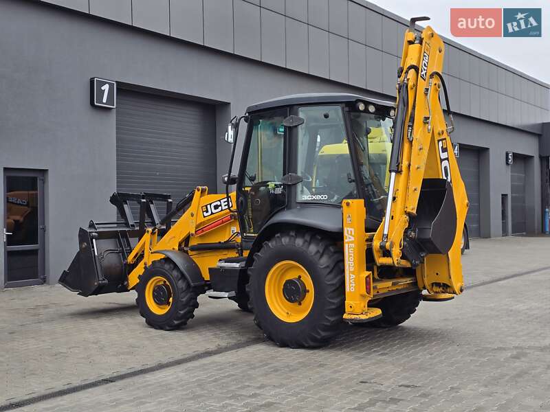 Экскаватор погрузчик JCB 3CX 2017 в Ровно