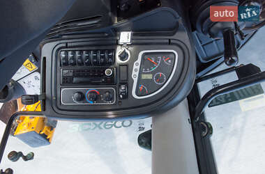 Экскаватор погрузчик JCB 3CX 2015 в 