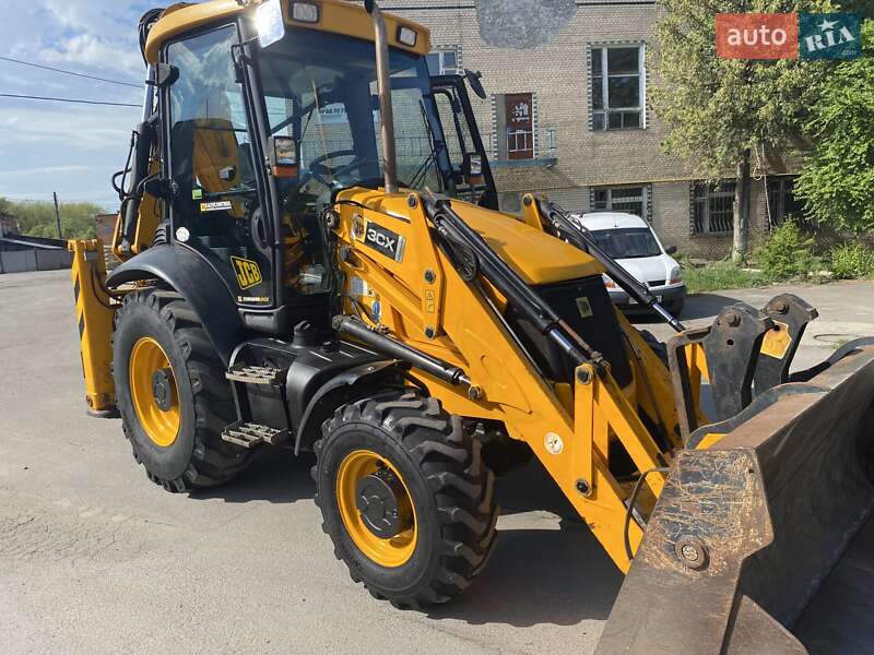 Экскаватор погрузчик JCB 3CX 2010 в 