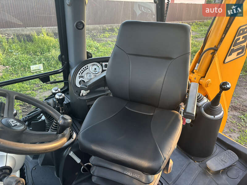 Экскаватор погрузчик JCB 3CX 2007 в Львове фото 13 Экскаватор погрузчик JCB 3CX 2007 в Львове