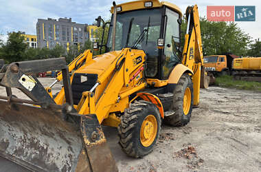 Екскаватор навантажувач JCB 3CX 2003 в Львові