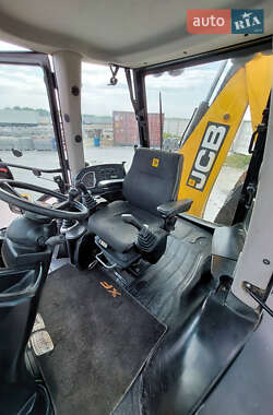 Экскаватор погрузчик JCB 3CX 2013 в 