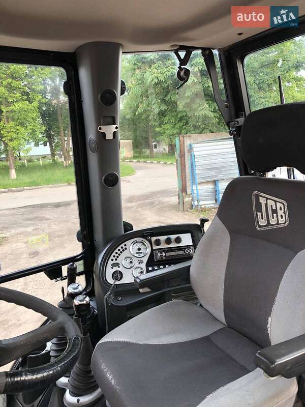 Екскаватор навантажувач JCB 3CX 2006 в Калуші