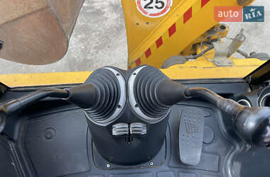 Экскаватор погрузчик JCB 3CX 2006 в 