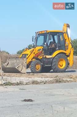 Экскаватор погрузчик JCB 3CX 2006 в Полтаве