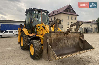 Экскаватор погрузчик JCB 3CX 2004 в 