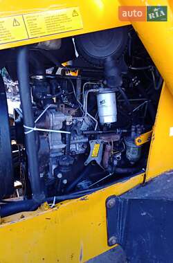 Экскаватор погрузчик JCB 3CX 2003 в 