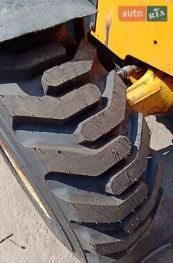Экскаватор погрузчик JCB 3CX 2003 в 