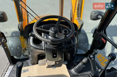 Екскаватор навантажувач JCB 3CX 2011 в 