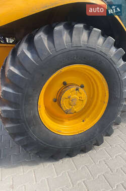 Экскаватор погрузчик JCB 3CX 2006 в 