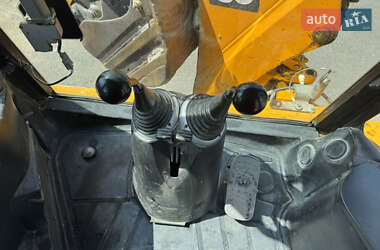 Экскаватор погрузчик JCB 3CX 2011 в 