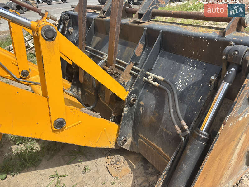 Экскаватор погрузчик JCB 3CX 2007 в Львове