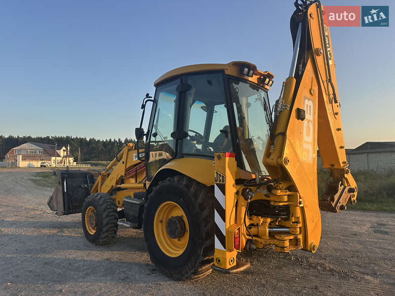 Екскаватор навантажувач JCB 3CX 2007 в Березному