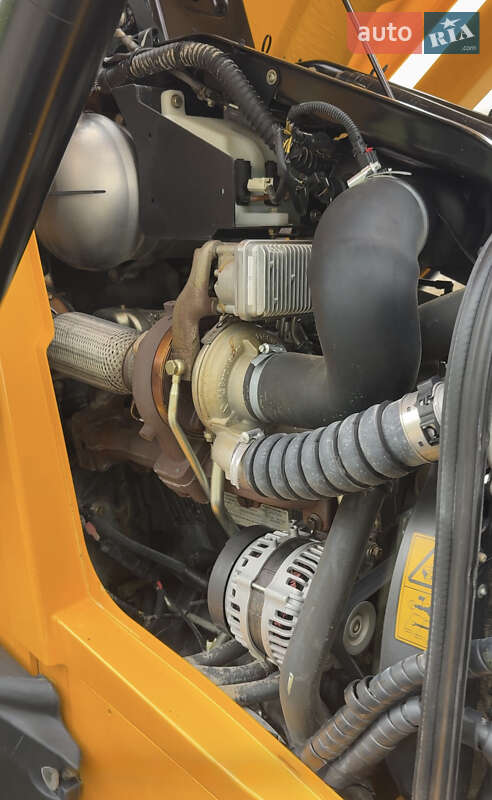 Экскаватор погрузчик JCB 3CX 2018 в Виноградове фото 34 Экскаватор погрузчик JCB 3CX 2018 в Виноградове