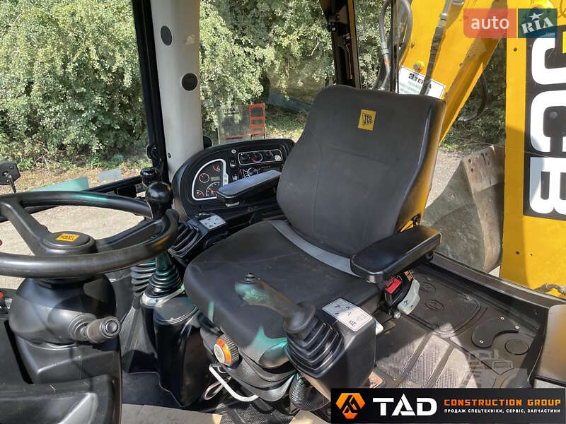 Екскаватор навантажувач JCB 3CX 2014 в Києві