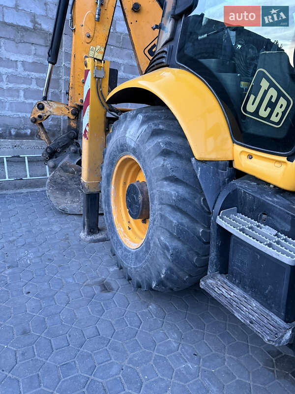 Экскаватор погрузчик JCB 3CX 2009 в Одессе