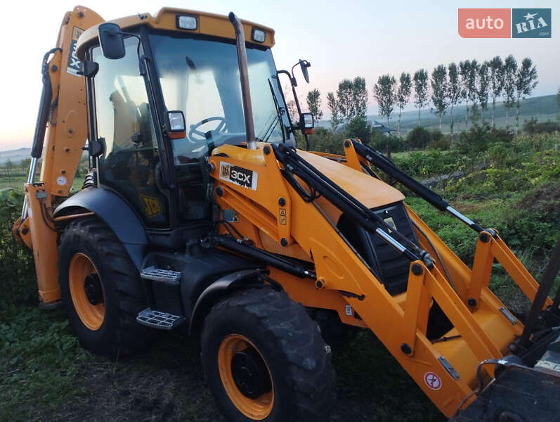 Екскаватор навантажувач JCB 3CX 2010 в Львові