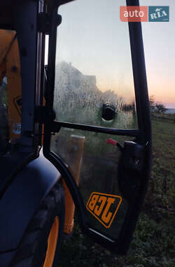 Экскаватор погрузчик JCB 3CX 2010 в 