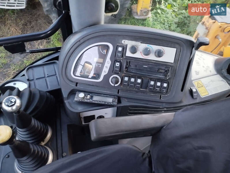 Екскаватор навантажувач JCB 3CX 2010 в Львові